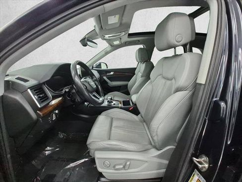 Used 2018 Audi Q5 Prestige w/ Prestige Package AWD/4WD image 17
