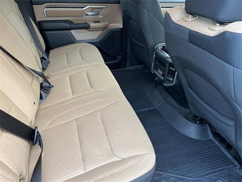Used 2021 RAM 1500 Big Horn image 19