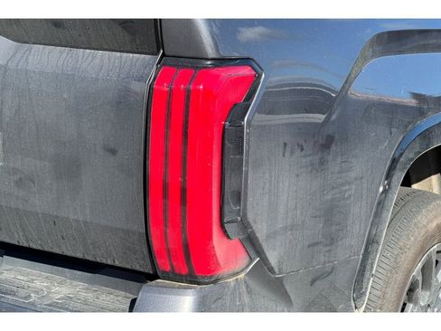 Used 2025 Toyota Tundra Platinum image 6