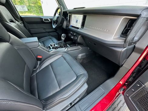 New 2026 Ford Bronco Outer Banks AWD/4WD image 22