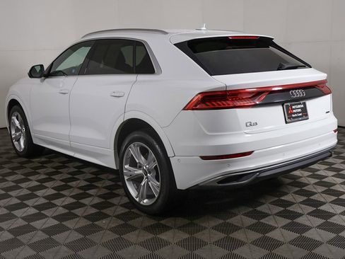 Used 2023 Audi Q8 Premium w/ Convenience Package image 11
