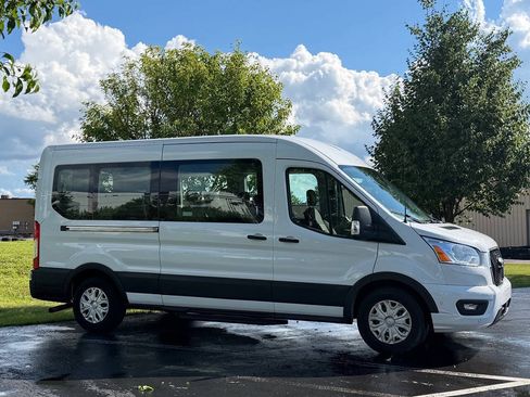 Used 2022 Ford Transit 350 XLT RWD image 4