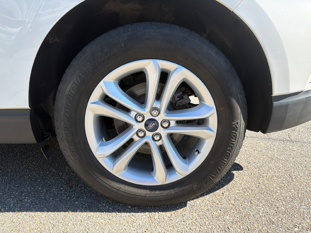 Used 2020 Ford Edge SEL w/ Convenience Package FWD image 20