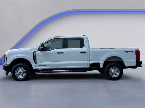 Used 2025 Ford F250 XL AWD/4WD image 12