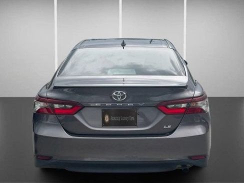 Used 2023 Toyota Camry LE FWD image 9