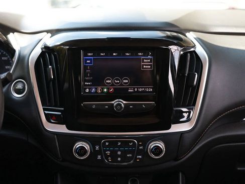 Used 2021 Chevrolet Traverse LS FWD image 43