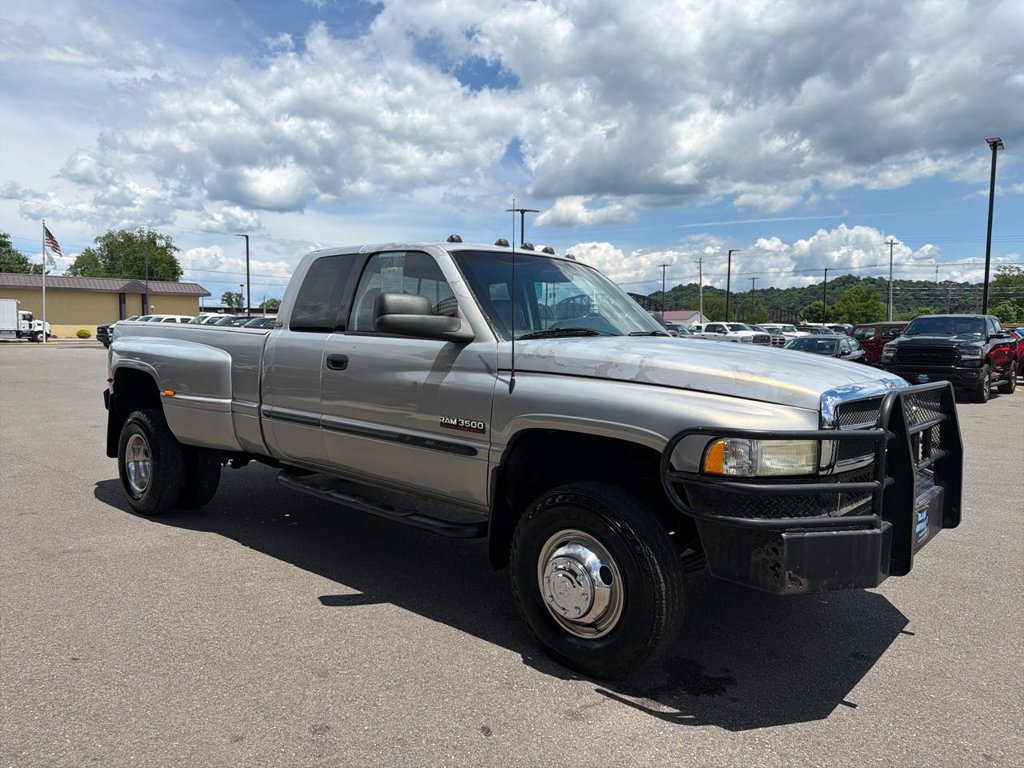 Used 1998 Dodge Ram 3500 Truck 4x4 Quad Cab image 3