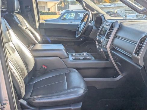Used 2020 Ford Expedition XLT w/ Equipment Group 202A image 40