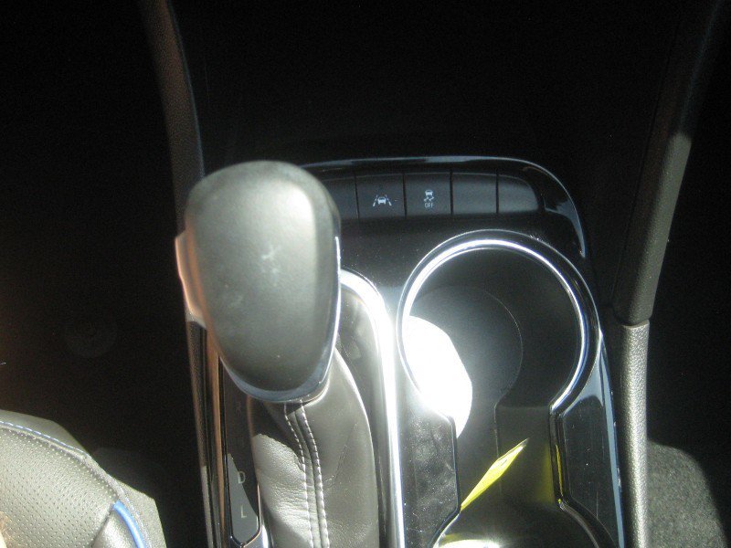 Used 2025 Buick Encore GX Sport Touring FWD image 17