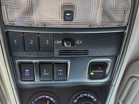 Used 2021 Toyota 4Runner TRD Off-Road Premium image 20