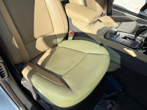 Used 2009 Hyundai Genesis 4.6 w/ Technology Pkg 5 image 24