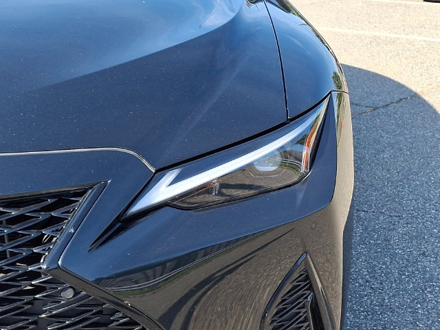 Certified 2023 Lexus IS 350 F Sport w/ Memory Package RWD image 9