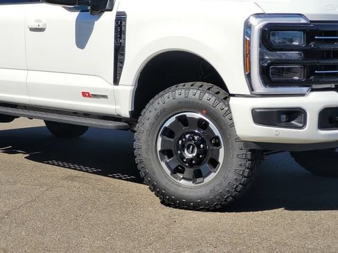 New 2026 Ford F350 Platinum w/ Tremor Off-Road Package AWD/4WD image 2