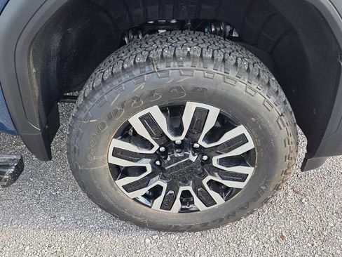 Used 2026 GMC Sierra 2500 Denali Ultimate AWD/4WD image 16