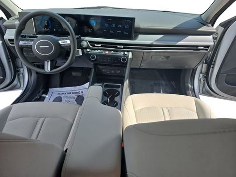 Used 2025 Hyundai Sonata SEL image 9