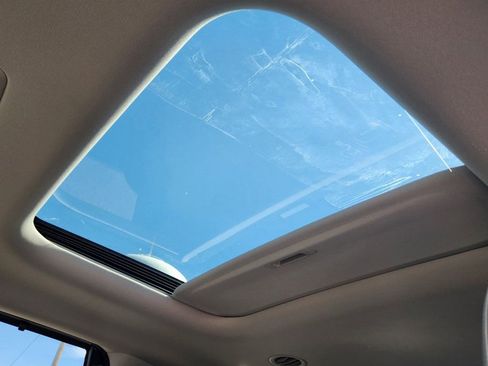 Certified 2025 Kia Carnival SX Prestige image 14