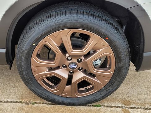 New 2026 Subaru Ascent Limited Bronze image 22