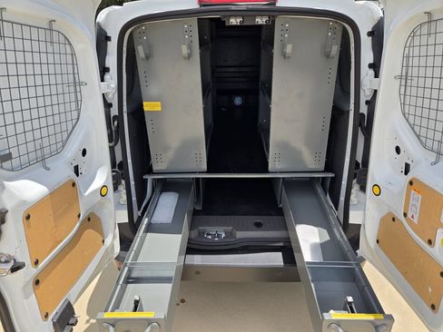Used 2023 Ford Transit Connect XLT FWD image 32