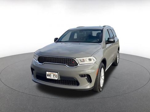Used 2023 Dodge Durango SXT image 4