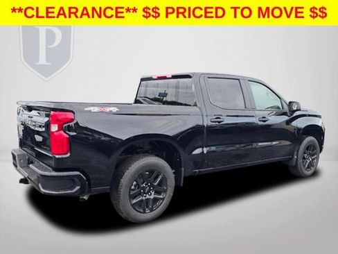 New 2026 Chevrolet Silverado 1500 Custom w/ LPO, Dark Essentials Package AWD/4WD image 6