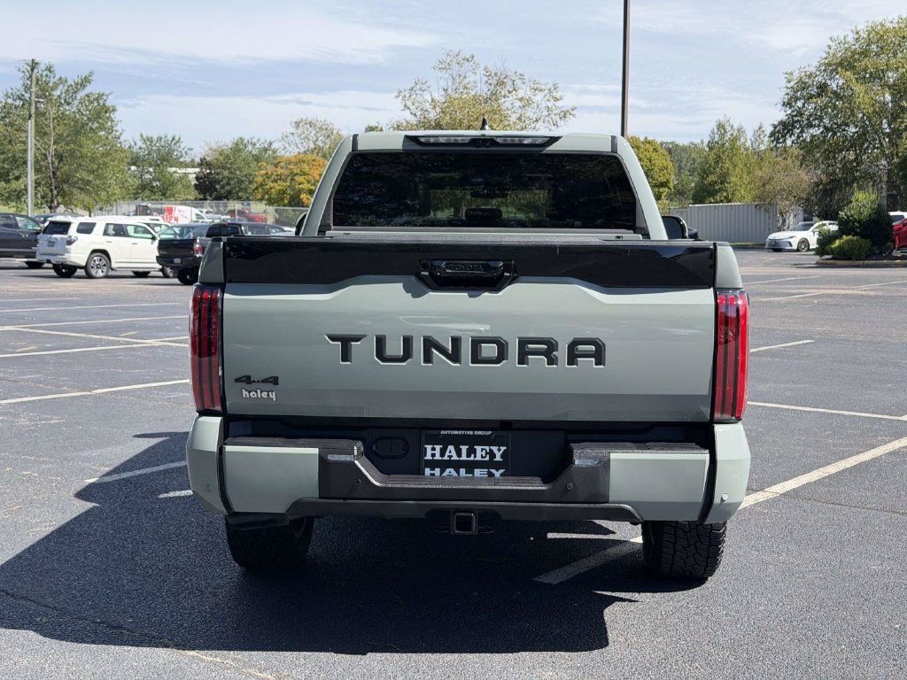 Used 2024 Toyota Tundra Platinum AWD/4WD image 21
