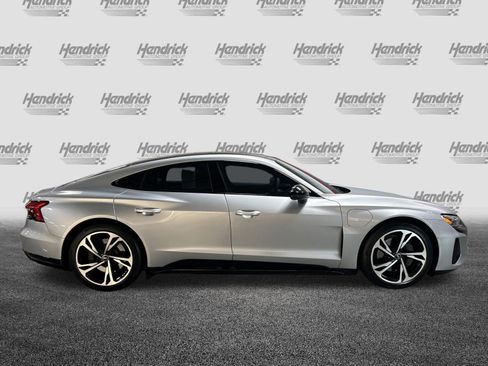Used 2022 Audi e-tron GT Premium Plus w/ Performance Package AWD/4WD image 12