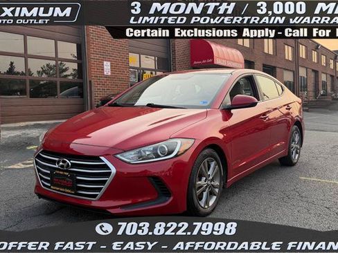 Used 2017 Hyundai Elantra SE FWD image 1