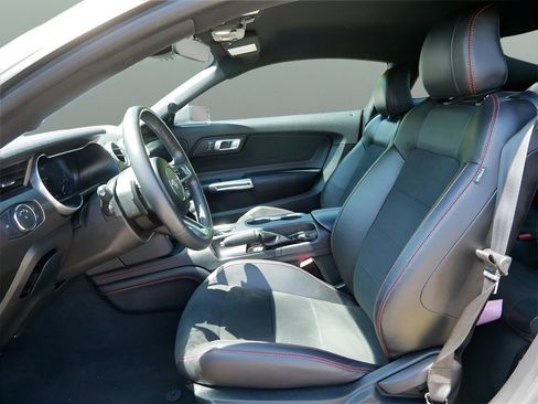 Used 2022 Ford Mustang GT Premium w/ Equipment Group 401A image 11