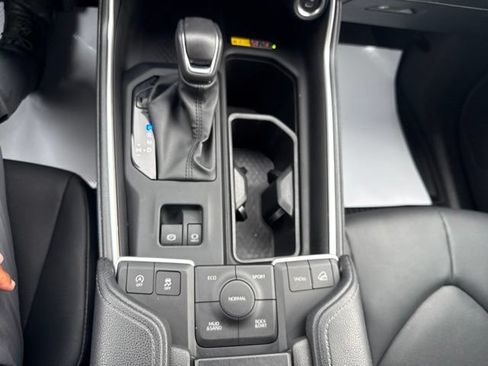 Certified 2024 Toyota Grand Highlander AWD image 28