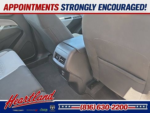 Used 2023 Chevrolet Equinox LS FWD image 67