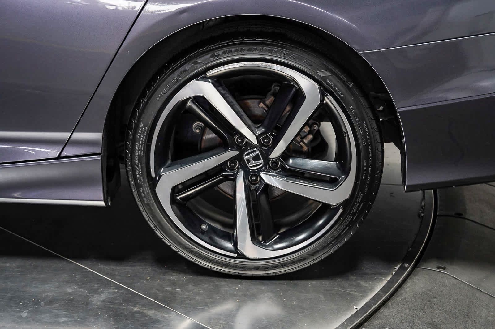 Used 2019 Honda Accord Sport image 10