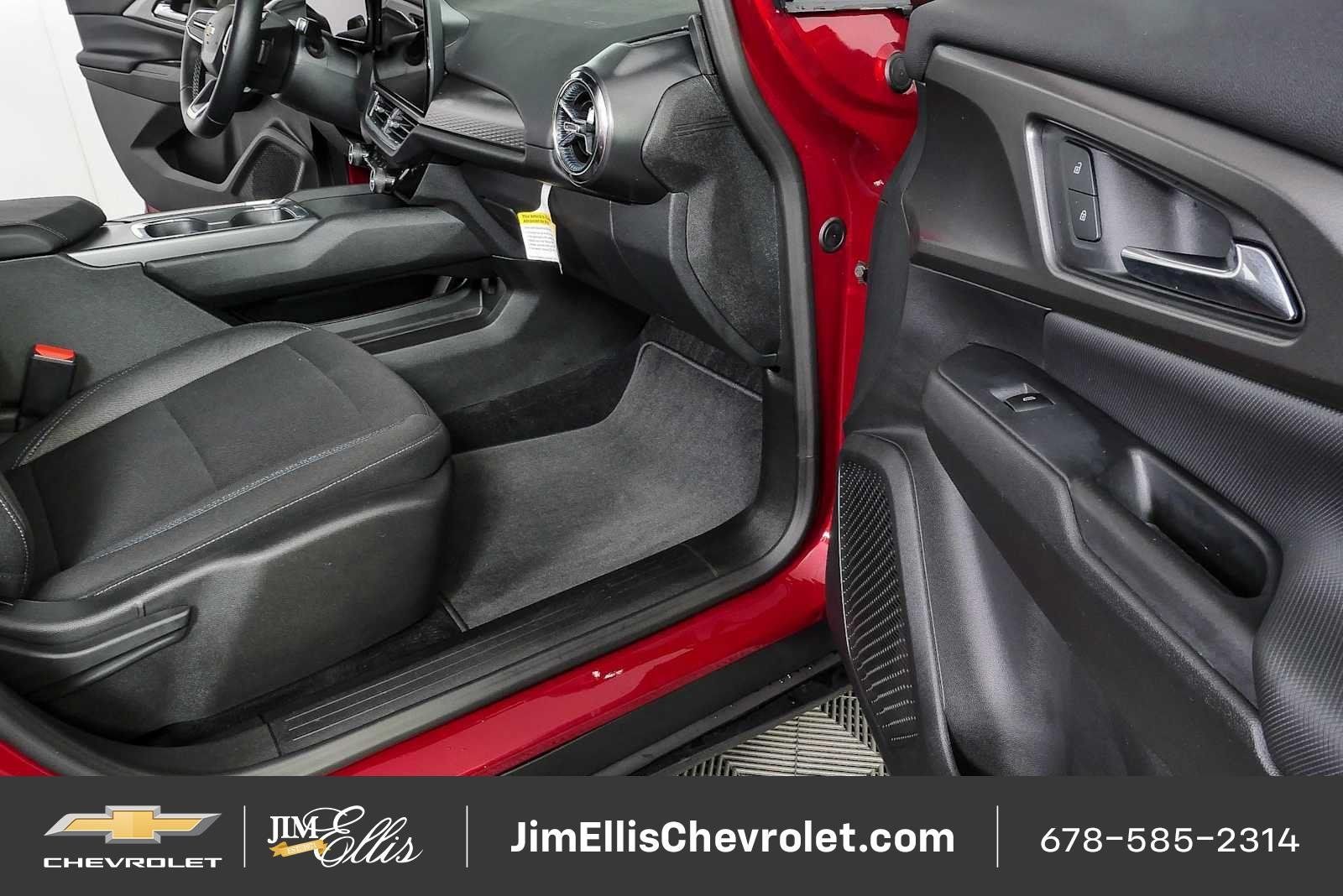 Certified 2026 Chevrolet Equinox EV LT w/ Comfort Package FWD image 24