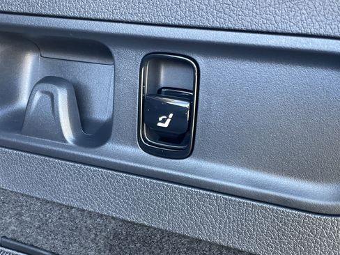 New 2026 Mercedes-Benz GLC 300 4MATIC image 11