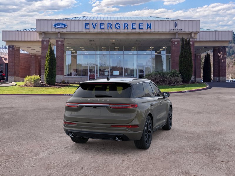 New 2025 Lincoln Corsair Grand Touring AWD/4WD image 8