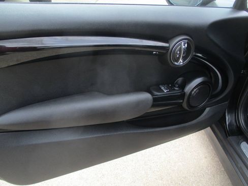Used 2016 MINI Cooper S FWD image 12