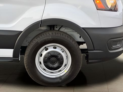 New 2026 Ford Transit 150 Low Roof RWD image 36