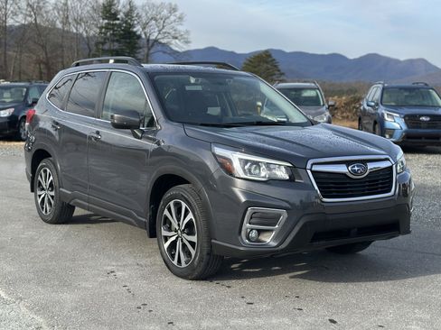Used 2020 Subaru Forester Limited image 1