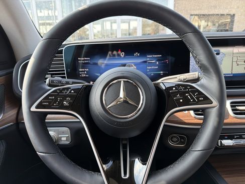 Used 2026 Mercedes-Benz GLE 350 4MATIC image 13