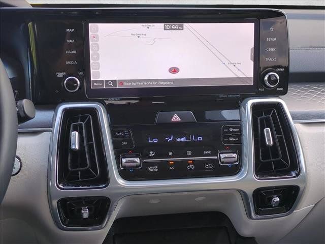 Used 2024 Kia Sorento SX Prestige w/ Panoramic Sunroof Package AWD/4WD image 15