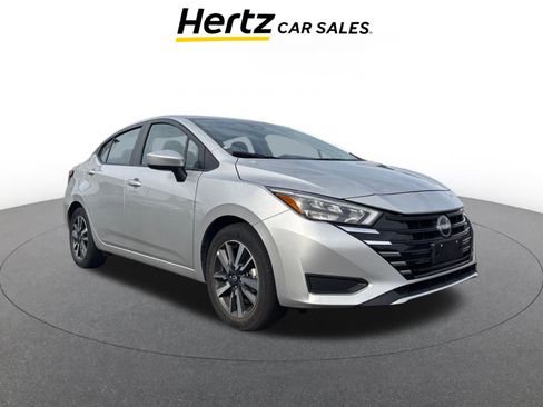 Used 2025 Nissan Versa SV FWD image 1