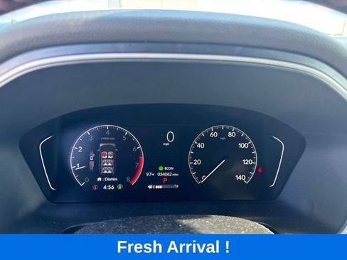 Used 2023 Honda Pilot Sport image 6