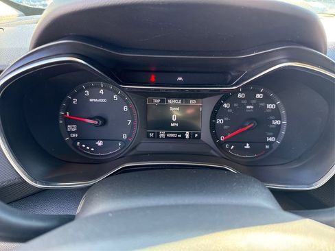 Used 2023 Chevrolet TrailBlazer LT AWD/4WD image 21