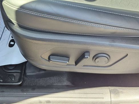 Used 2022 Kia Sorento S FWD image 35