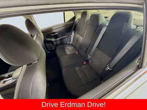 Used 2022 Nissan Sentra SR FWD image 8