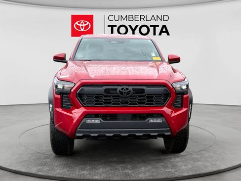 Used 2025 Toyota Tacoma TRD Off-Road AWD/4WD image 8