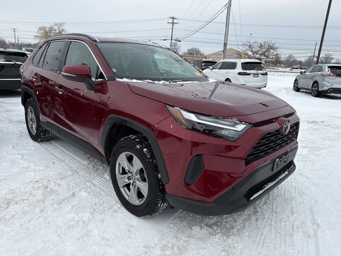 Used 2023 Toyota RAV4 XLE image 2