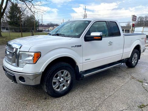Used 2011 Ford F150 Lariat w/ Lariat Chrome Pkg image 2