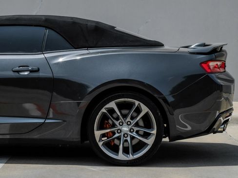 Used 2017 Chevrolet Camaro SS w/ 50th Anniversary Edition RWD image 18