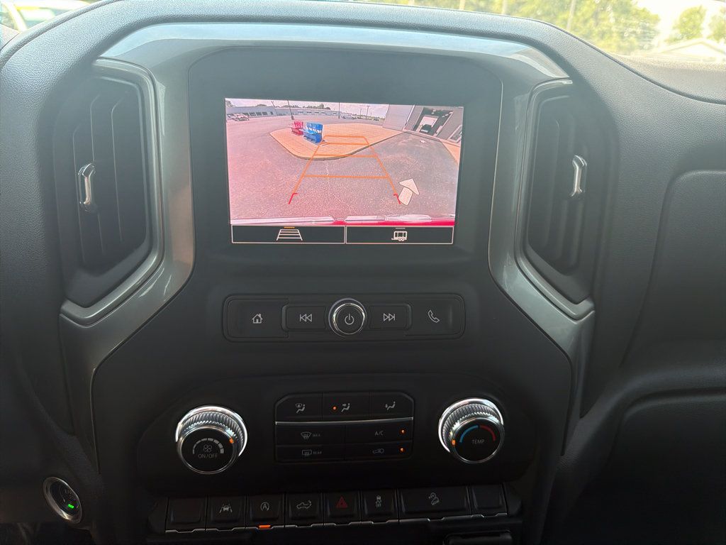 Used 2024 GMC Sierra 1500 Pro w/ Pro Value Package AWD/4WD image 18