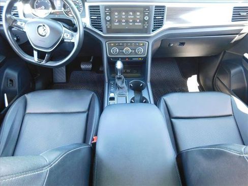 Used 2019 Volkswagen Atlas SE w/ Panoramic Sunroof Package FWD image 24